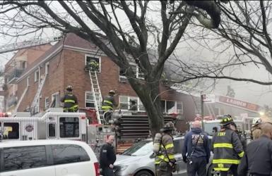 फ्लसिङको अपार्टमेन्टमा भीषण आगलागि, एक बालकसहित चारको मृत्यु, १५ घाइते